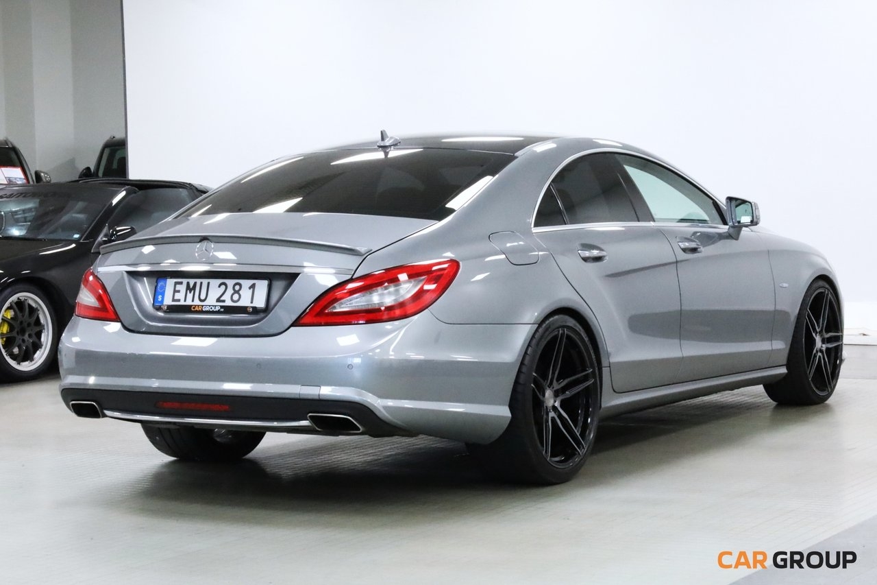 Mercedes-Benz CLS 2011, photo 6/10