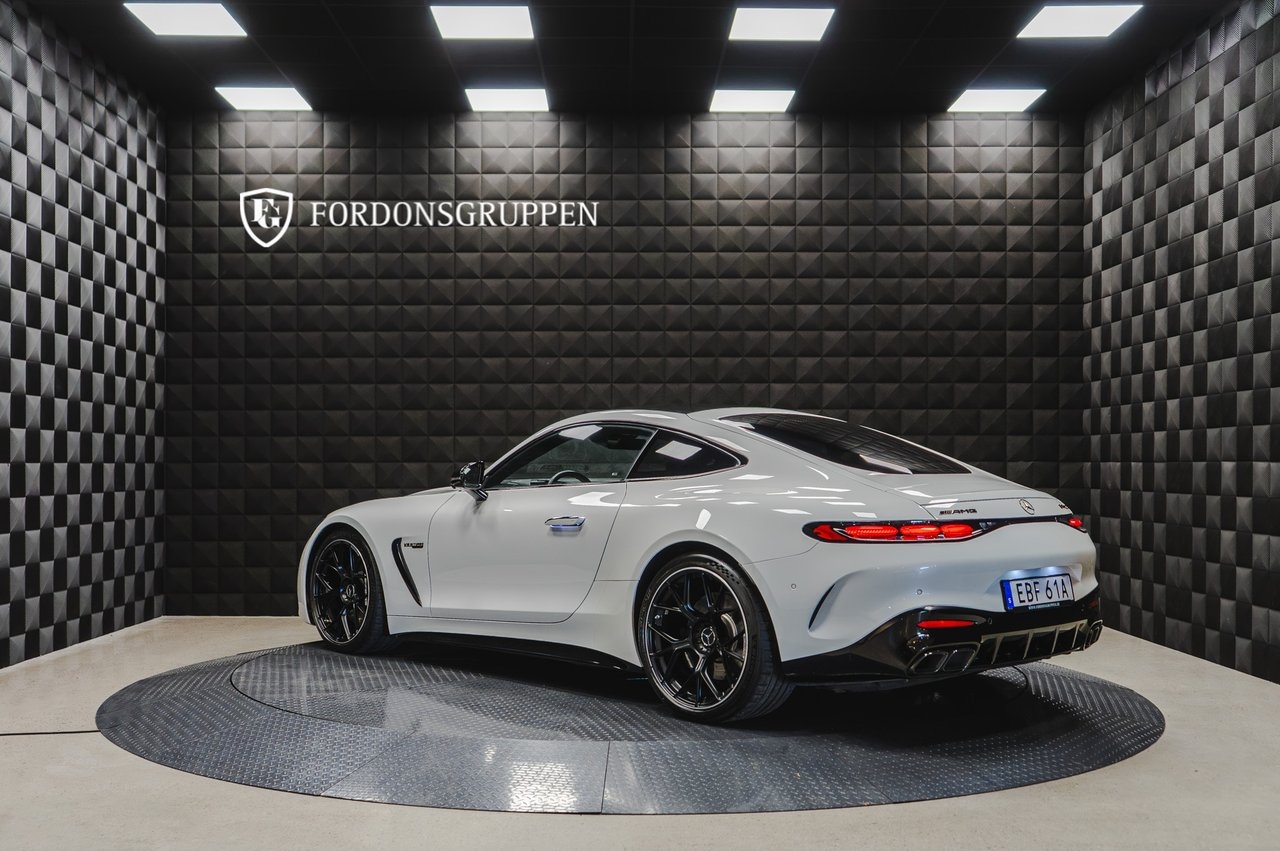 Mercedes-Benz AMG GT 2024, bild 4/10