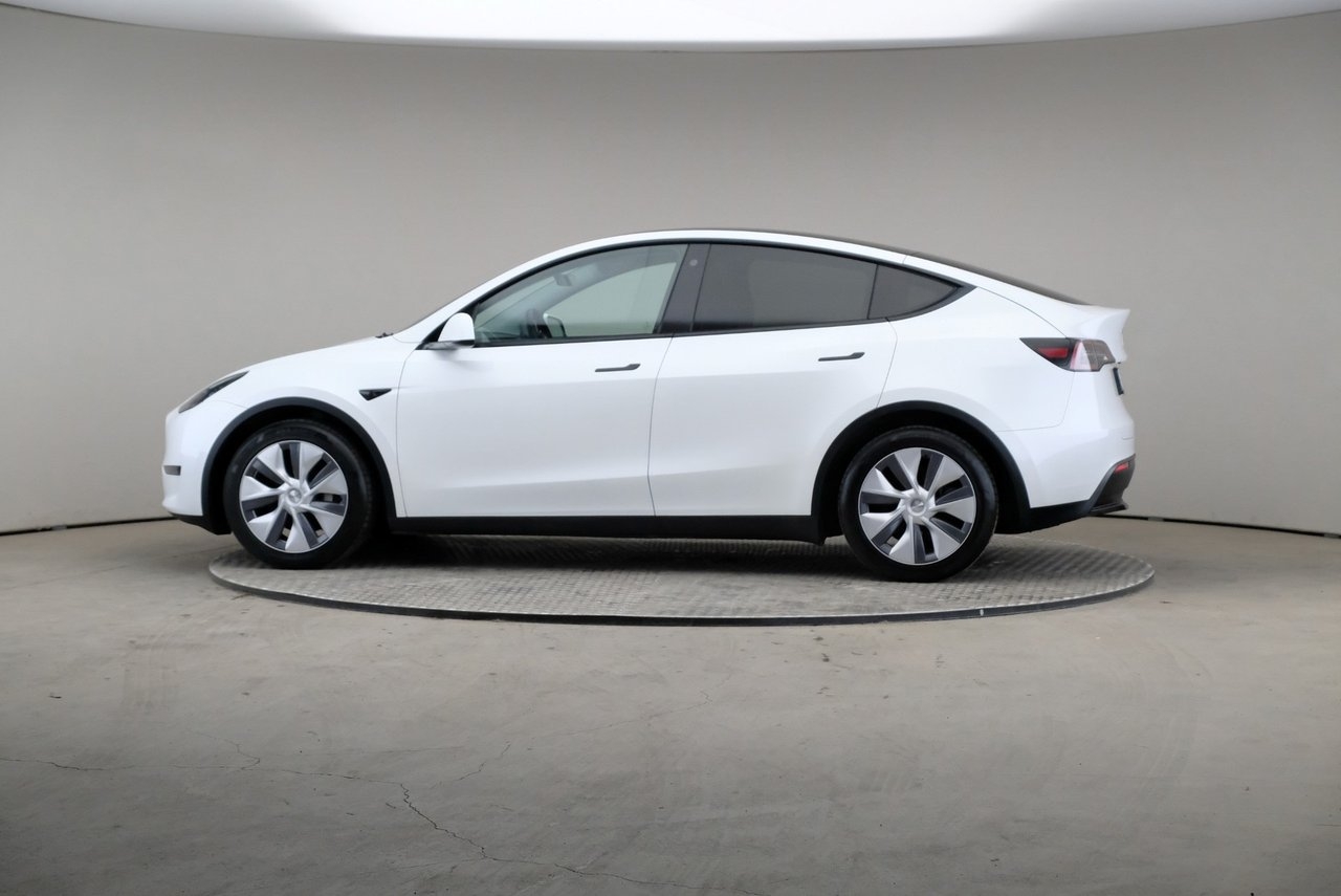 Tesla Model Y 2023, bild 4/10