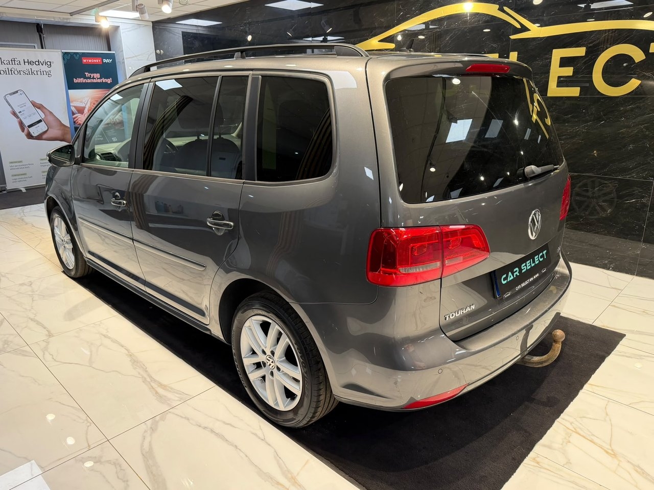 Volkswagen Touran 2015, photo 3/10