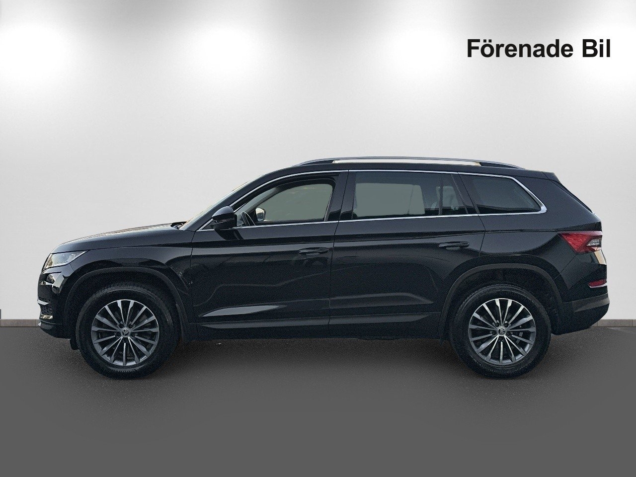 Skoda Kodiaq 2.0 TSI 4x4 BUSINESSLINE 2021, photo 4/10
