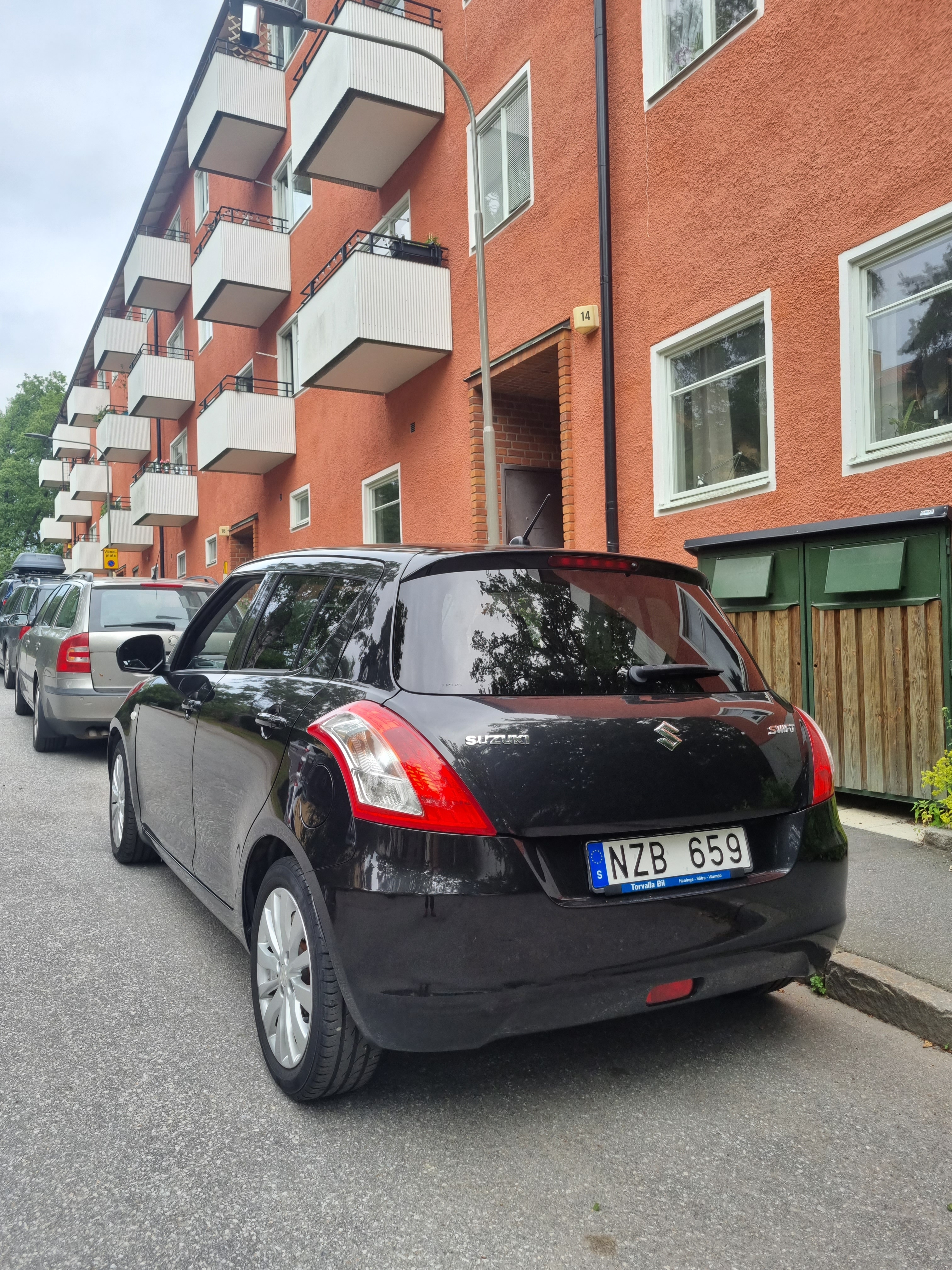 Suzuki Swift 2011, bild 3/4