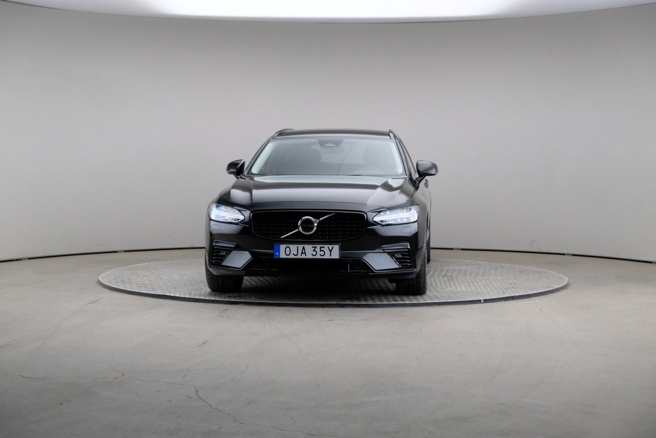 Volvo V90 2024, photo 3/10