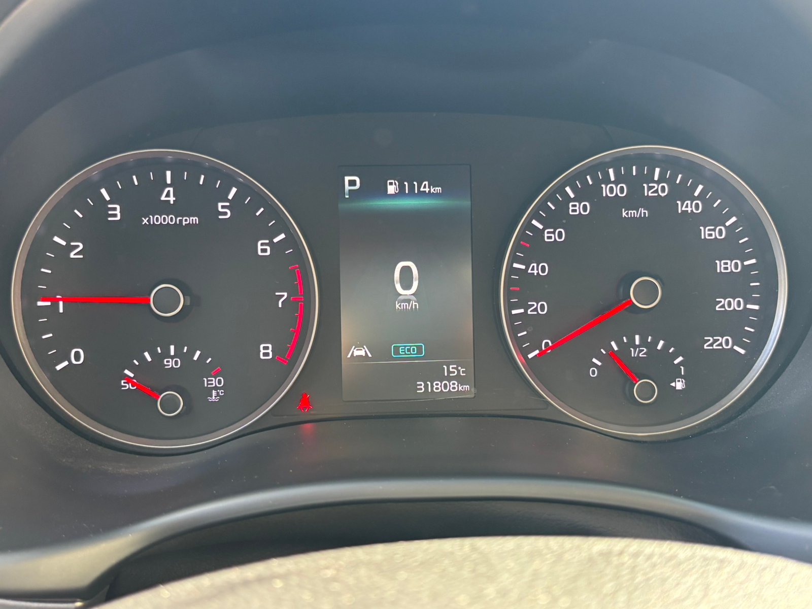 Kia Stonic 2021, photo 6/9