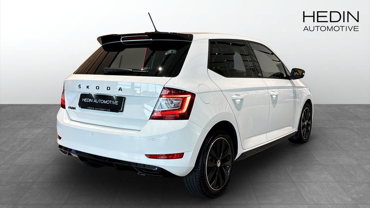 Skoda Fabia 1.0 TSI DSG Monte Carlo 2021, bild 2/10