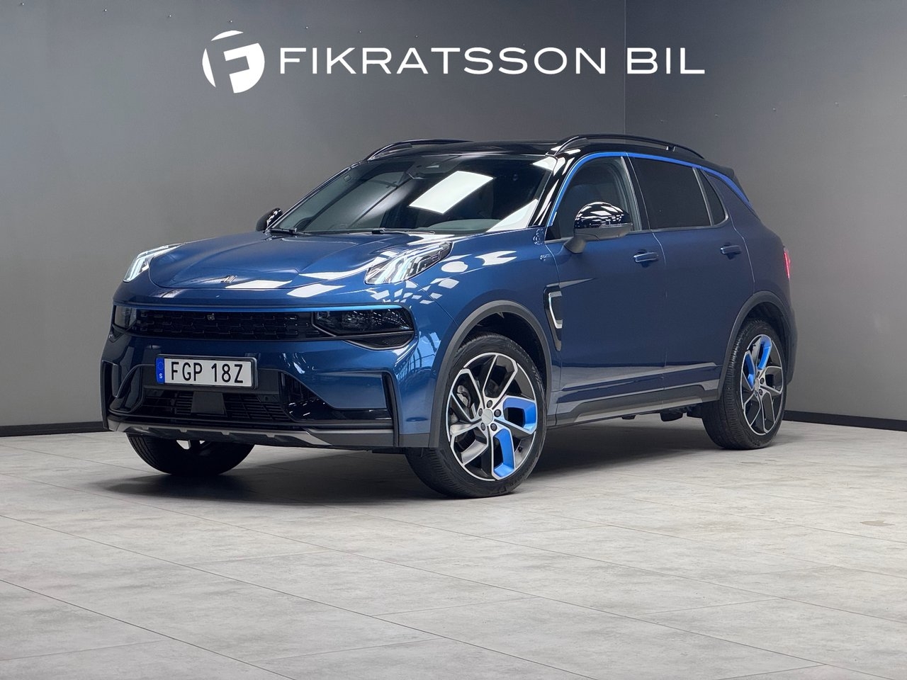 Lynk & Co 01
