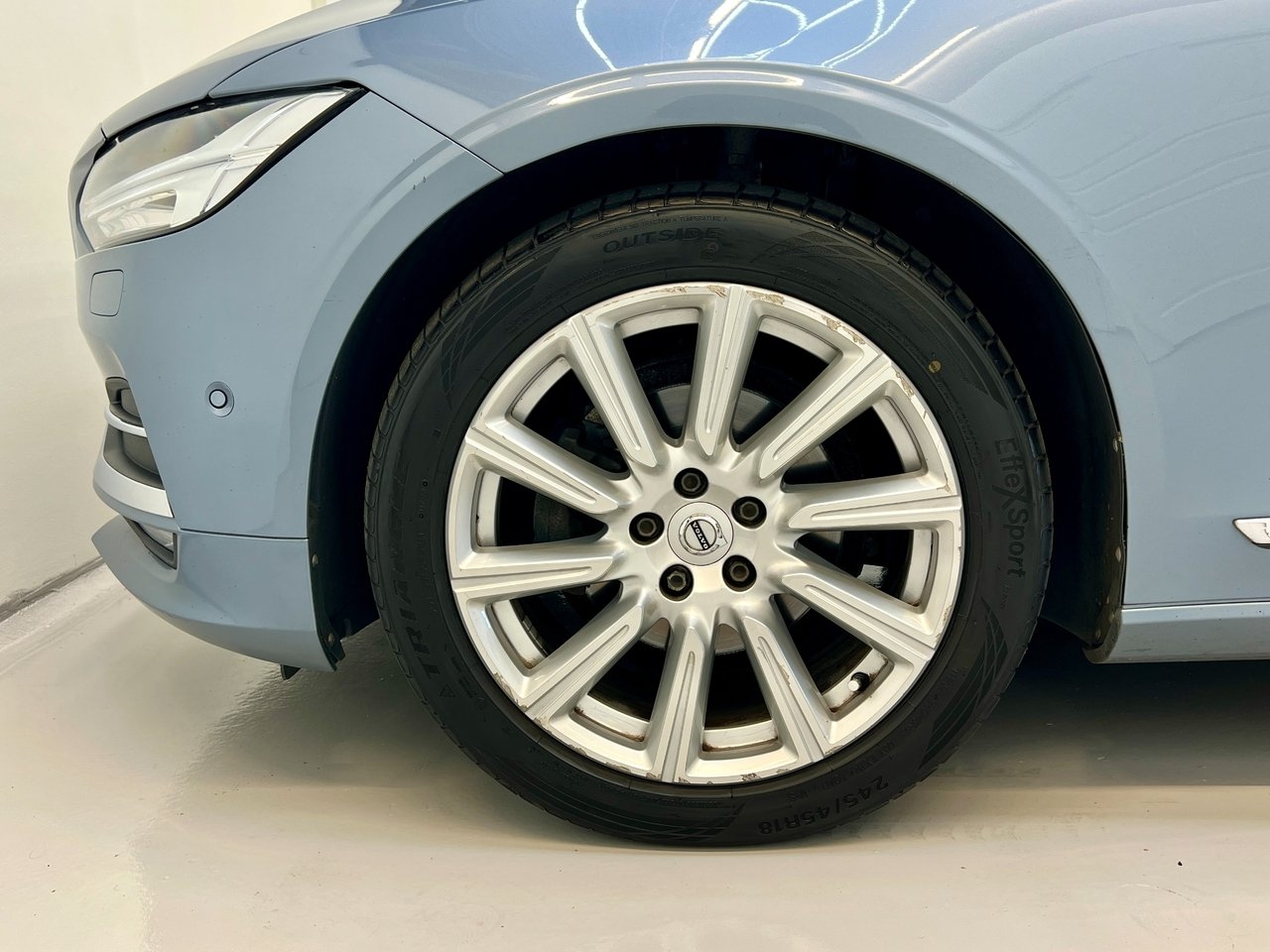 Volvo S90 2017, bild 6/10