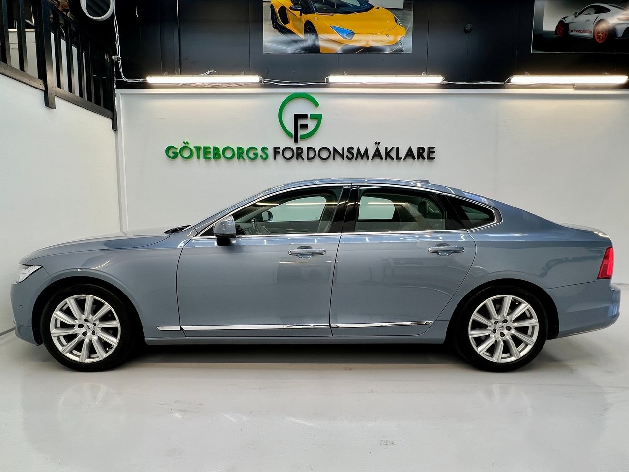 Volvo S90