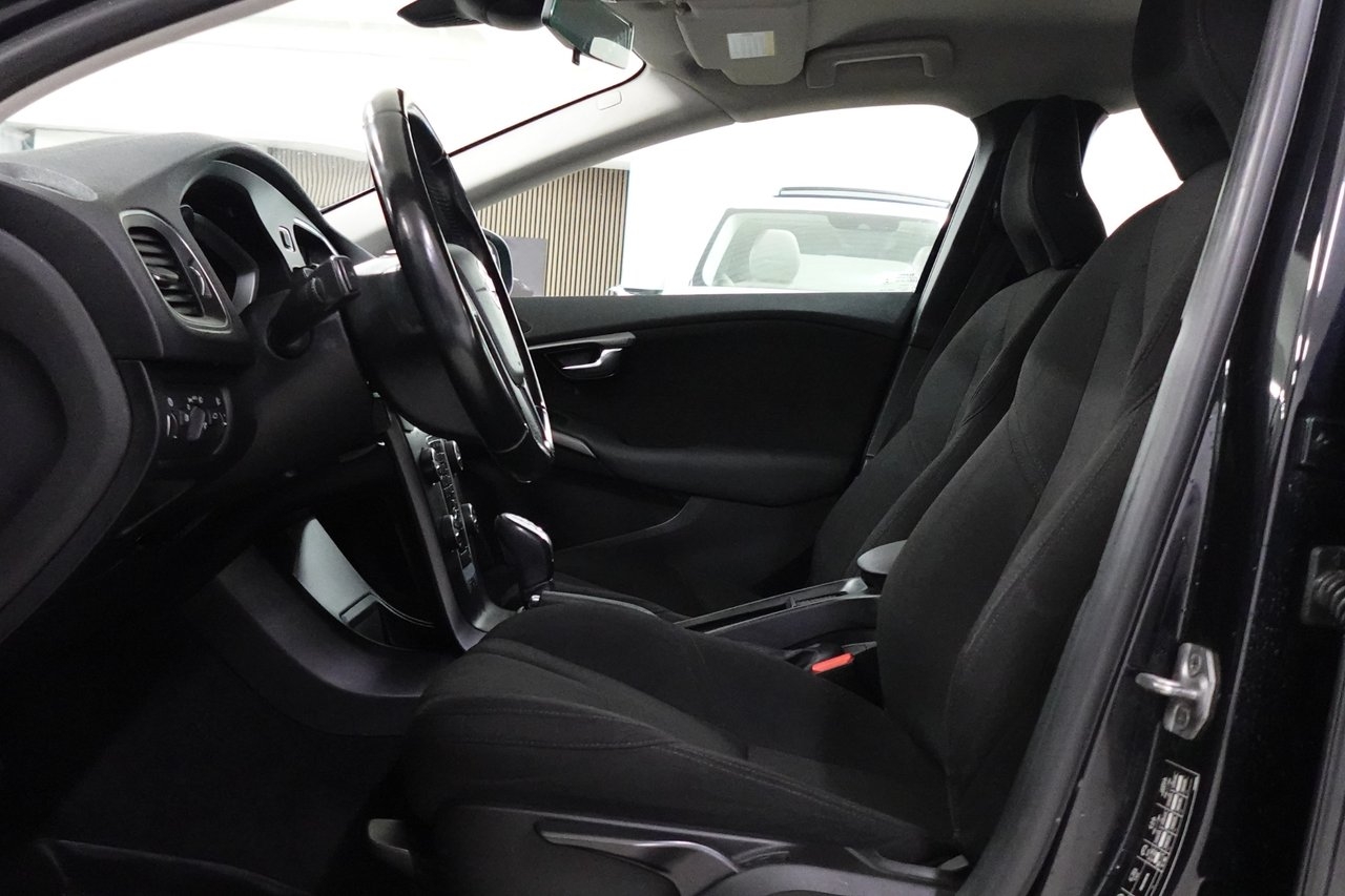Volvo V40 2014, kuva 4/10