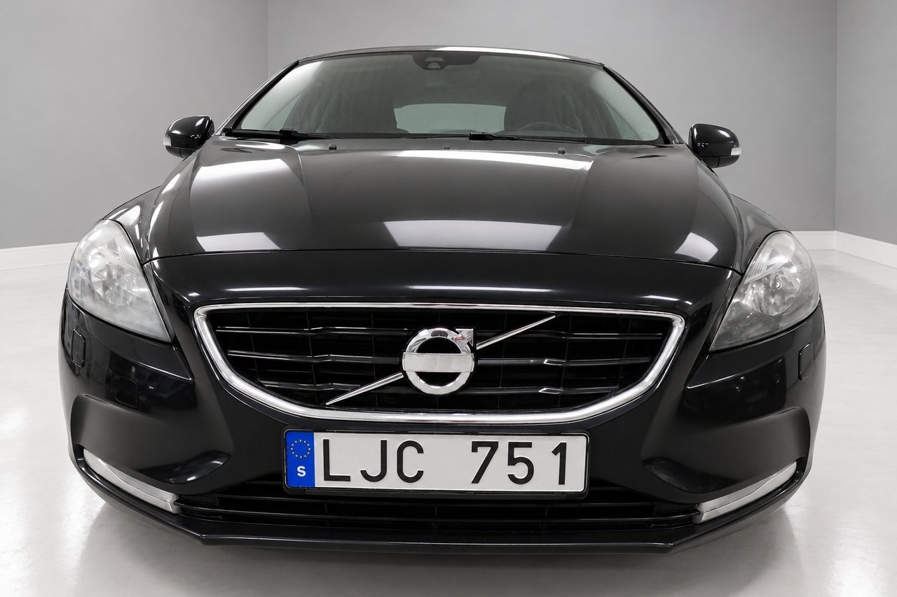 Volvo V40 2014, kuva 2/10