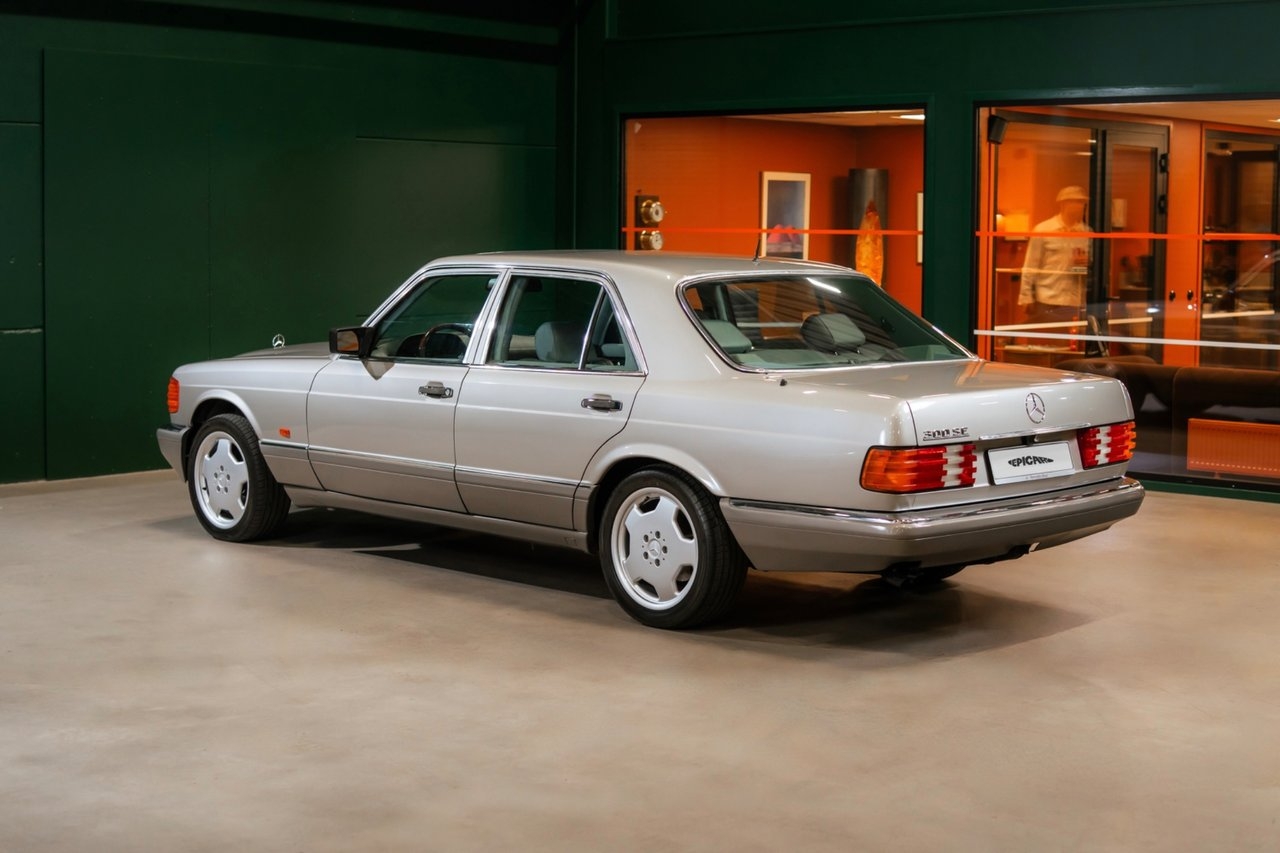Mercedes-Benz 300 1987, bild 3/10