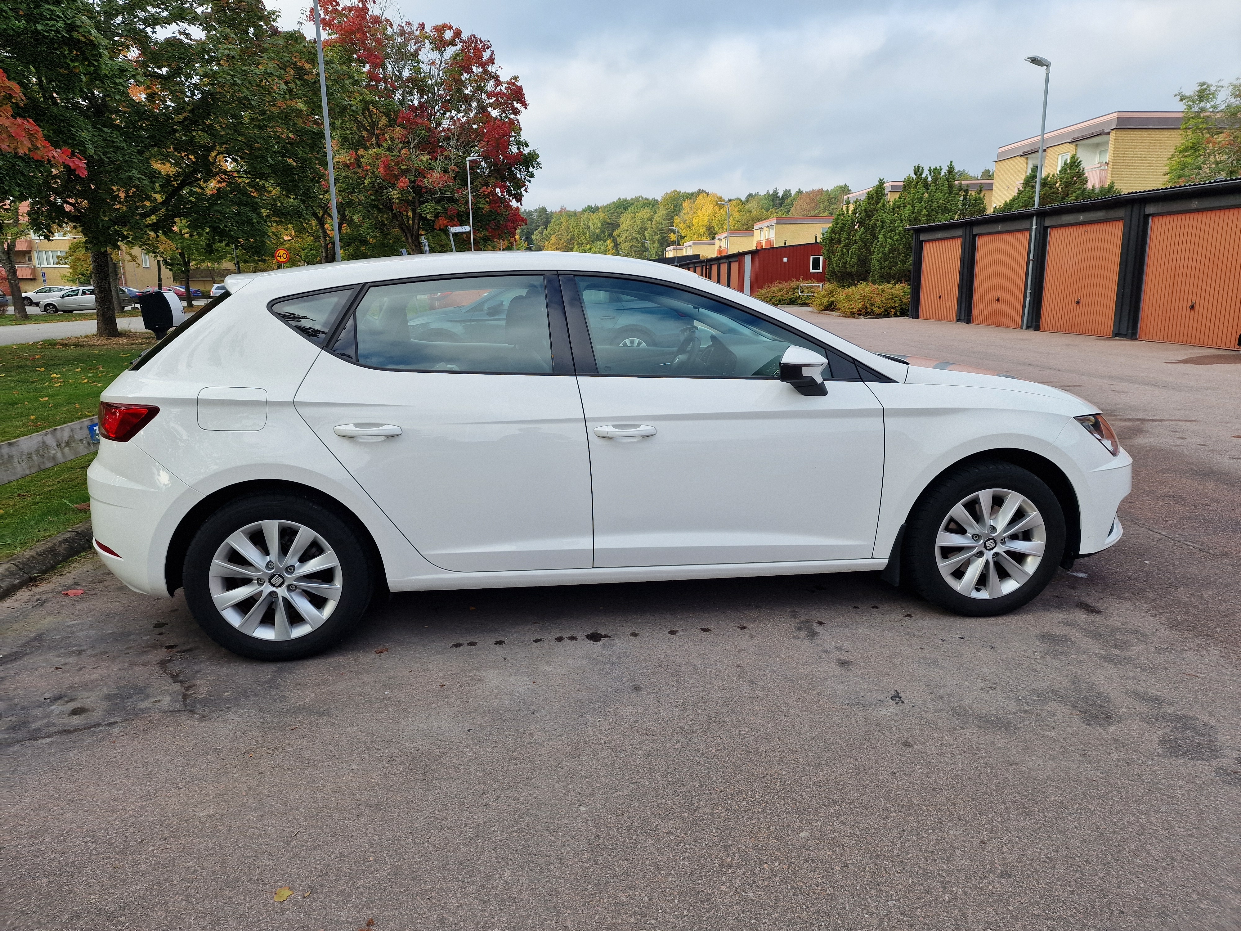 Seat Leon 1.5 TGI Manuell 2020, bild 2/6