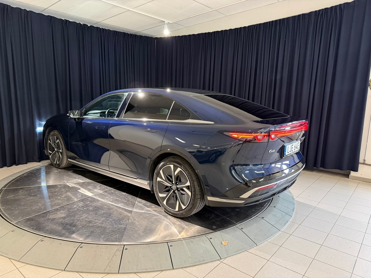 Mazda 6e TAKUMI 68.8 kWh LFP 2025, kuva 5/10