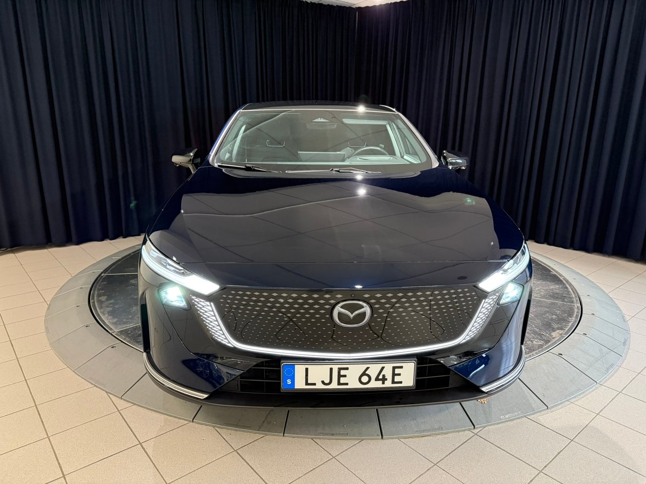 Mazda 6e TAKUMI 68.8 kWh LFP 2025, kuva 3/10