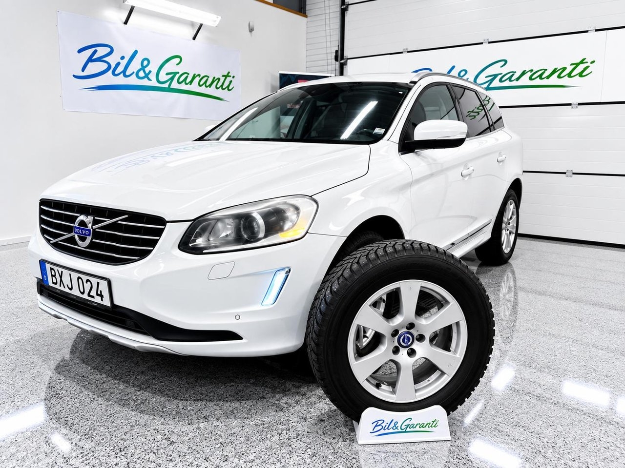 Volvo XC60 D4 AWD 2014, bild 2/10