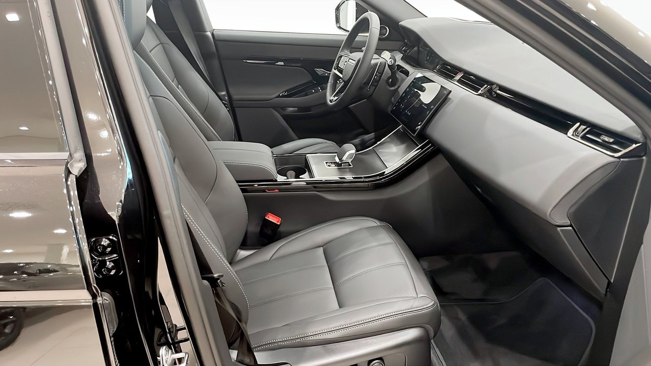 Land Rover Range Rover Evoque 2026, photo 3/10