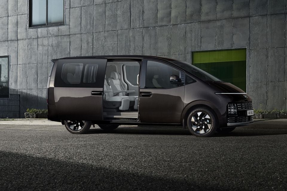 Hyundai Staria 2027, bild 3/8