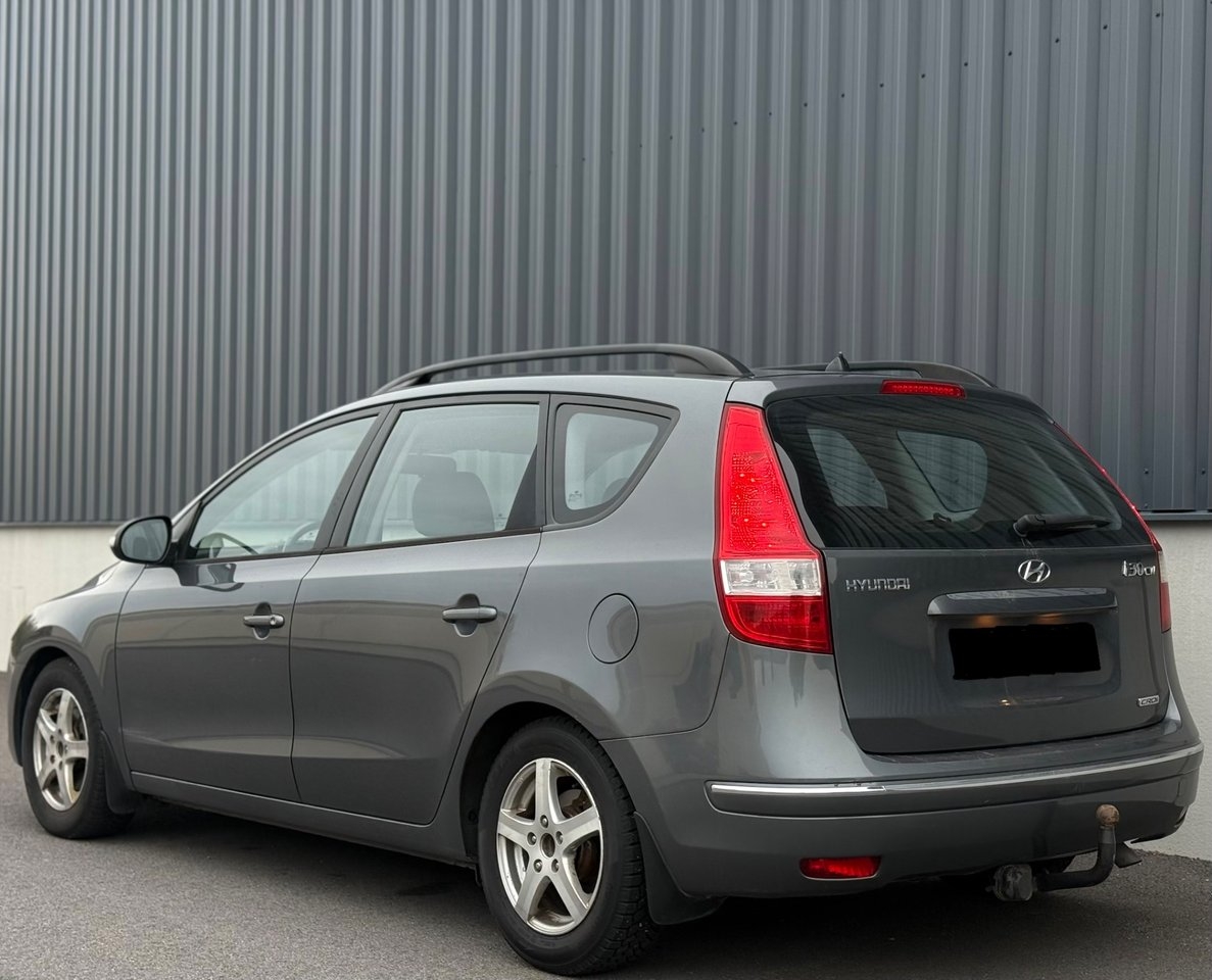 Hyundai i30 cw 1.6 CRDi 359KR/MÅN 2011, bild 6/10