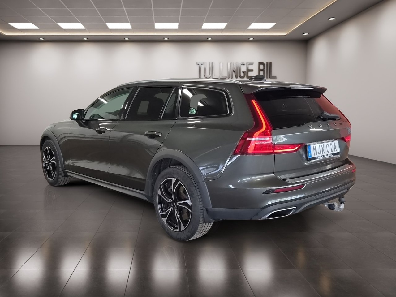 Volvo V60 Cross Country 2022, kuva 3/10