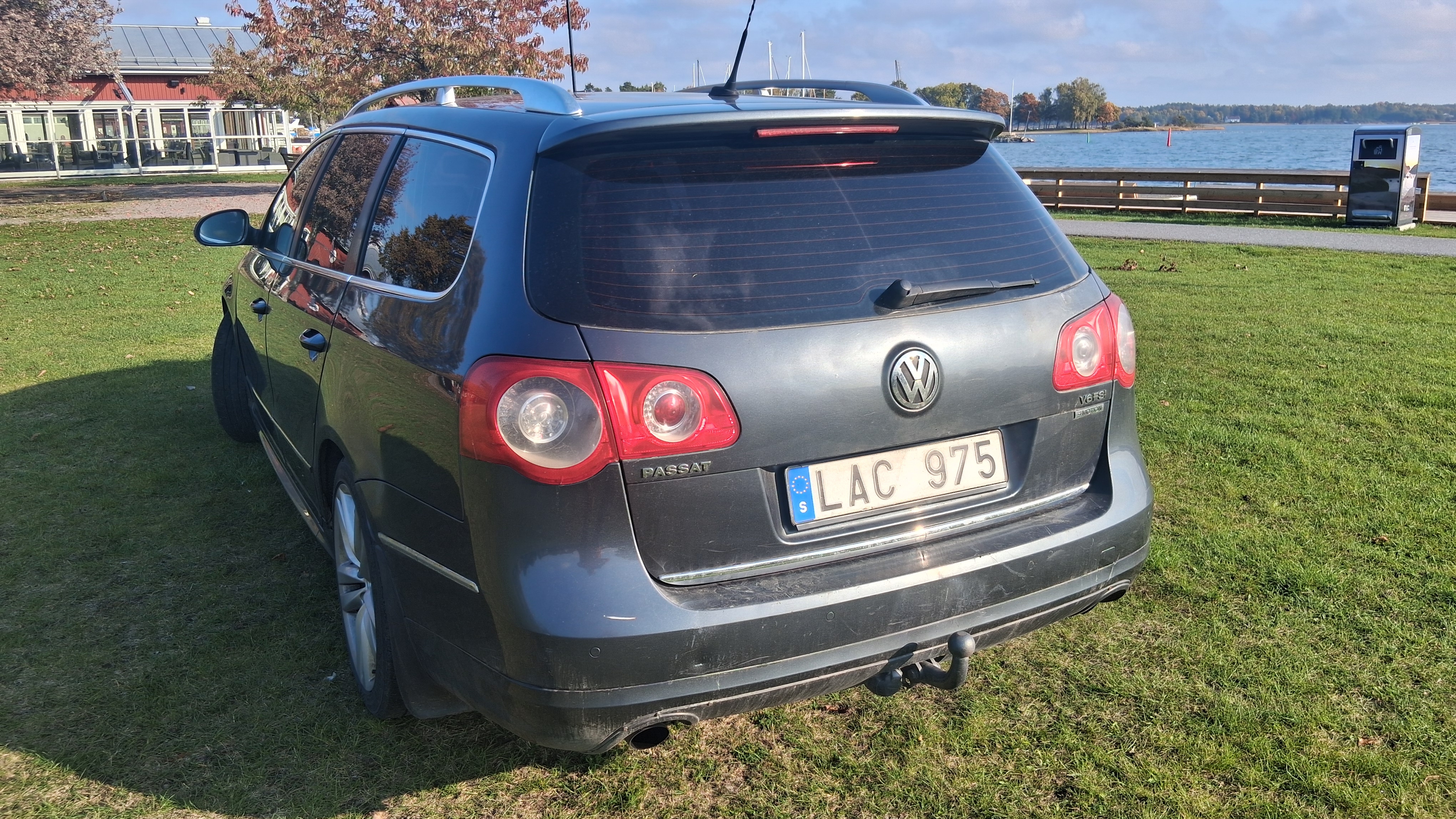 Volkswagen Passat 2010, bild 5/5