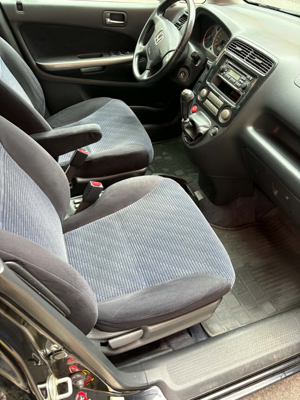 Honda Stream 2001, kuva 5/8