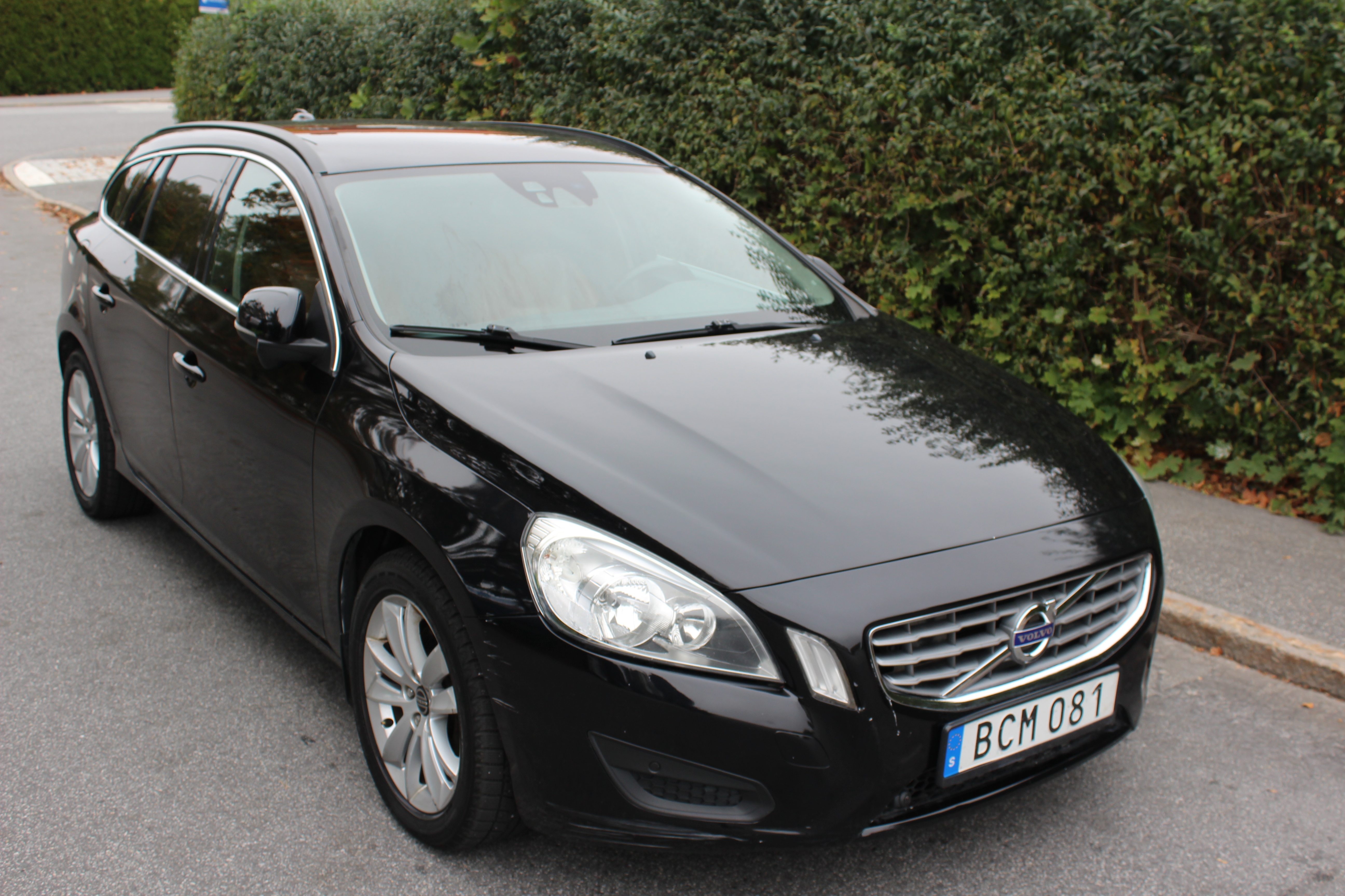 Volvo V60 D5 AWD Geartronic 2012, bild 2/5