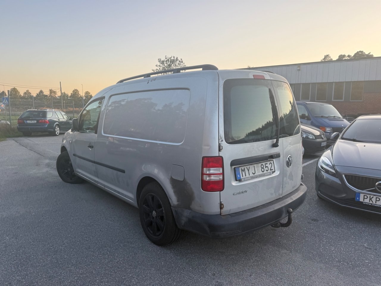 Volkswagen Caddy Maxi 2013, bild 4/7