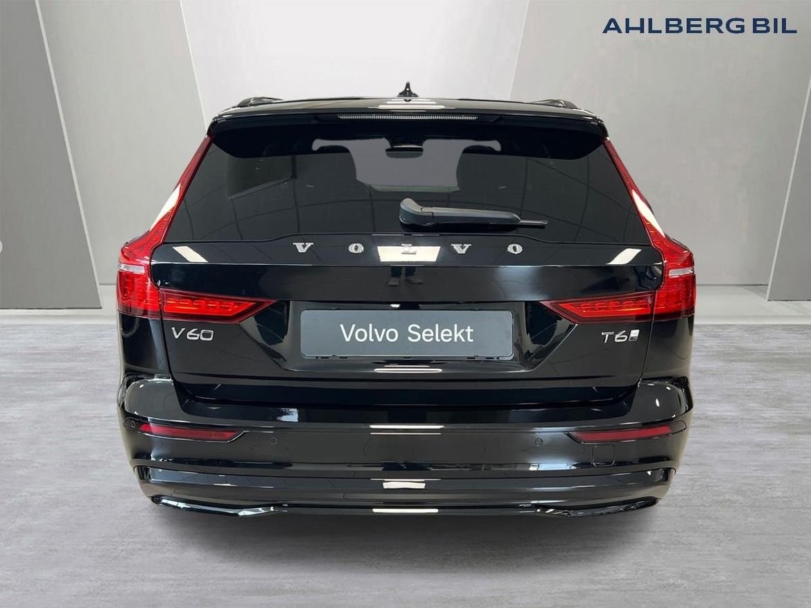 Volvo V60 T6 Plus Dark Edition 2025, photo 7/10