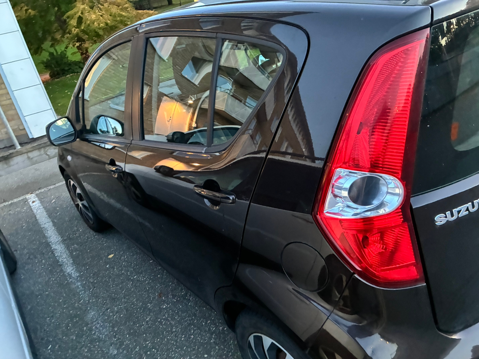 Suzuki Splash 1.2 DOHC 16V VVT Manuell 2013, bild 2/7