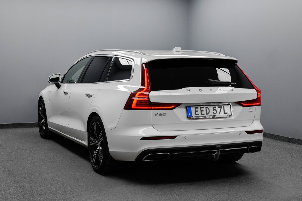 Volvo V60 2022, kuva 3/10