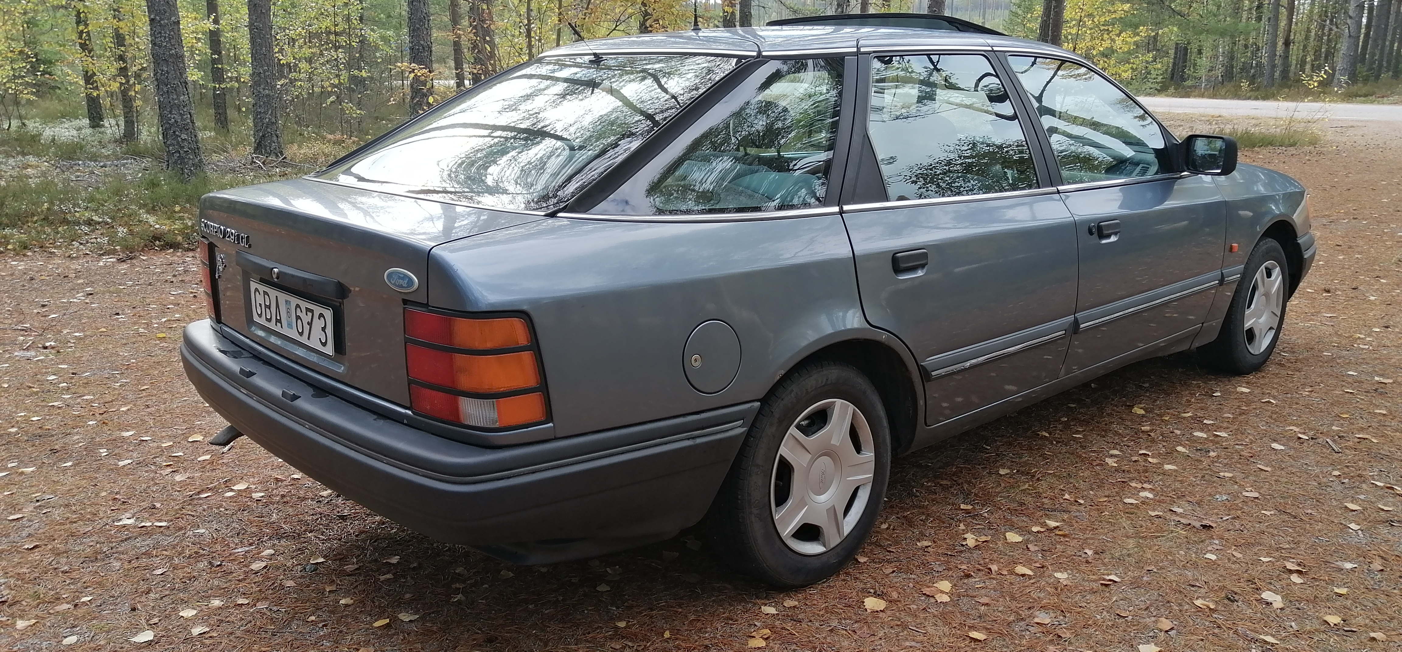 Ford Scorpio 2.9 V6 Automatisk 1989, bild 3/10