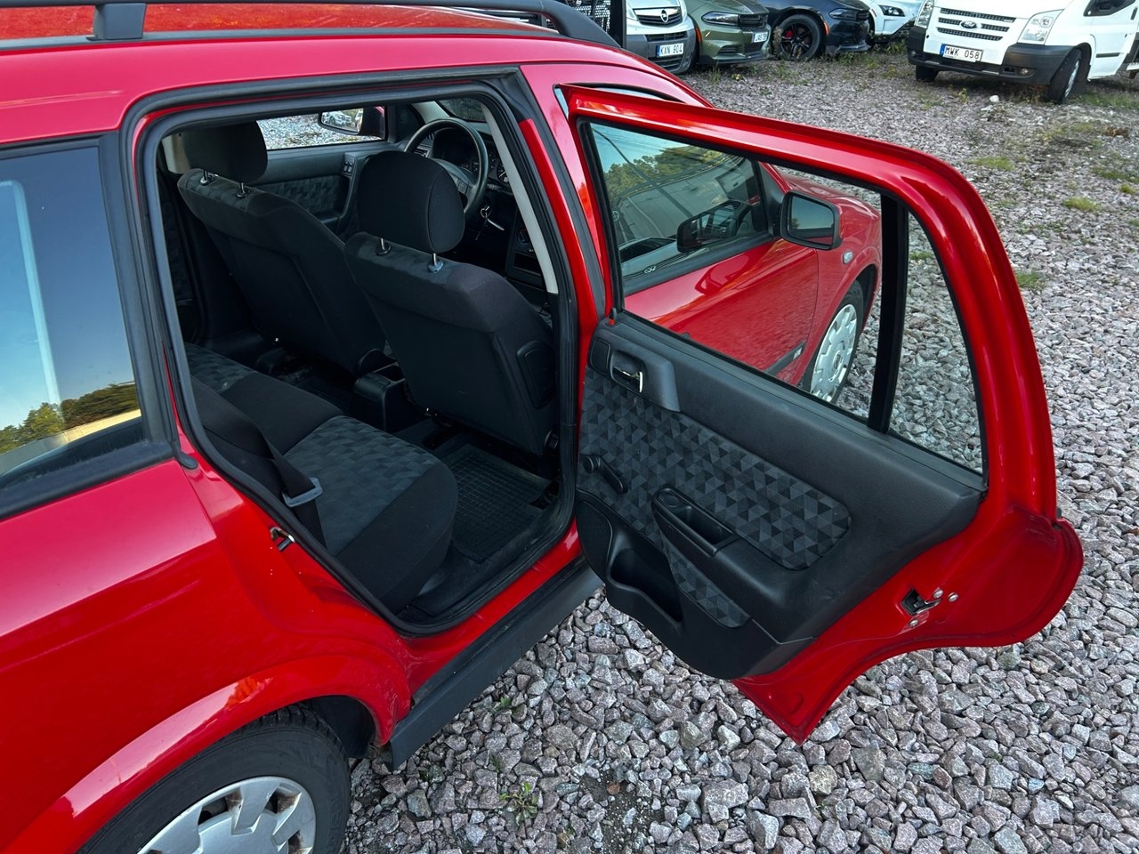 Opel Astra Caravan 1.6 2001, photo 7/10