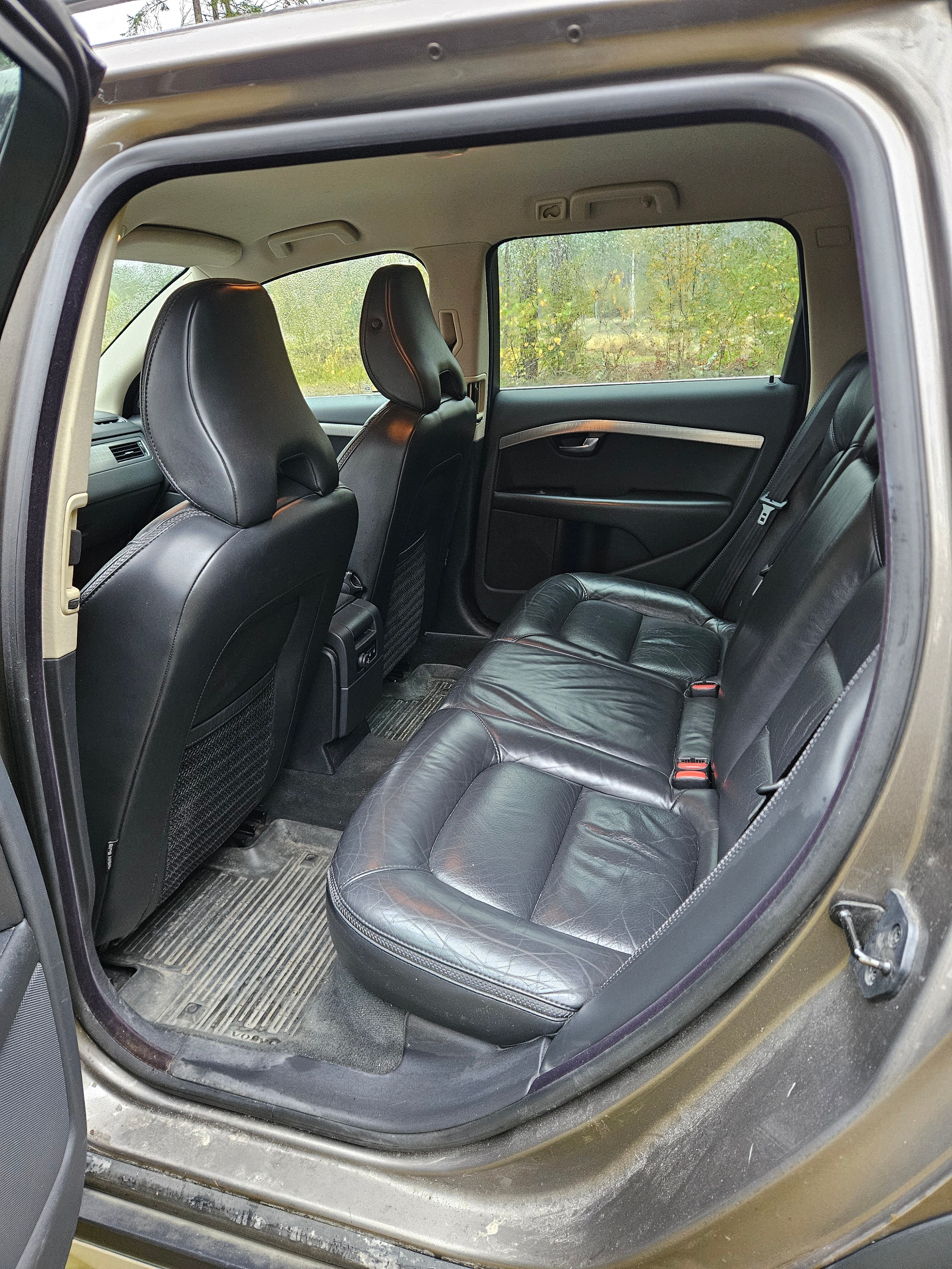 Volvo XC70 3.2 AWD Geartronic 2008, bild 6/9