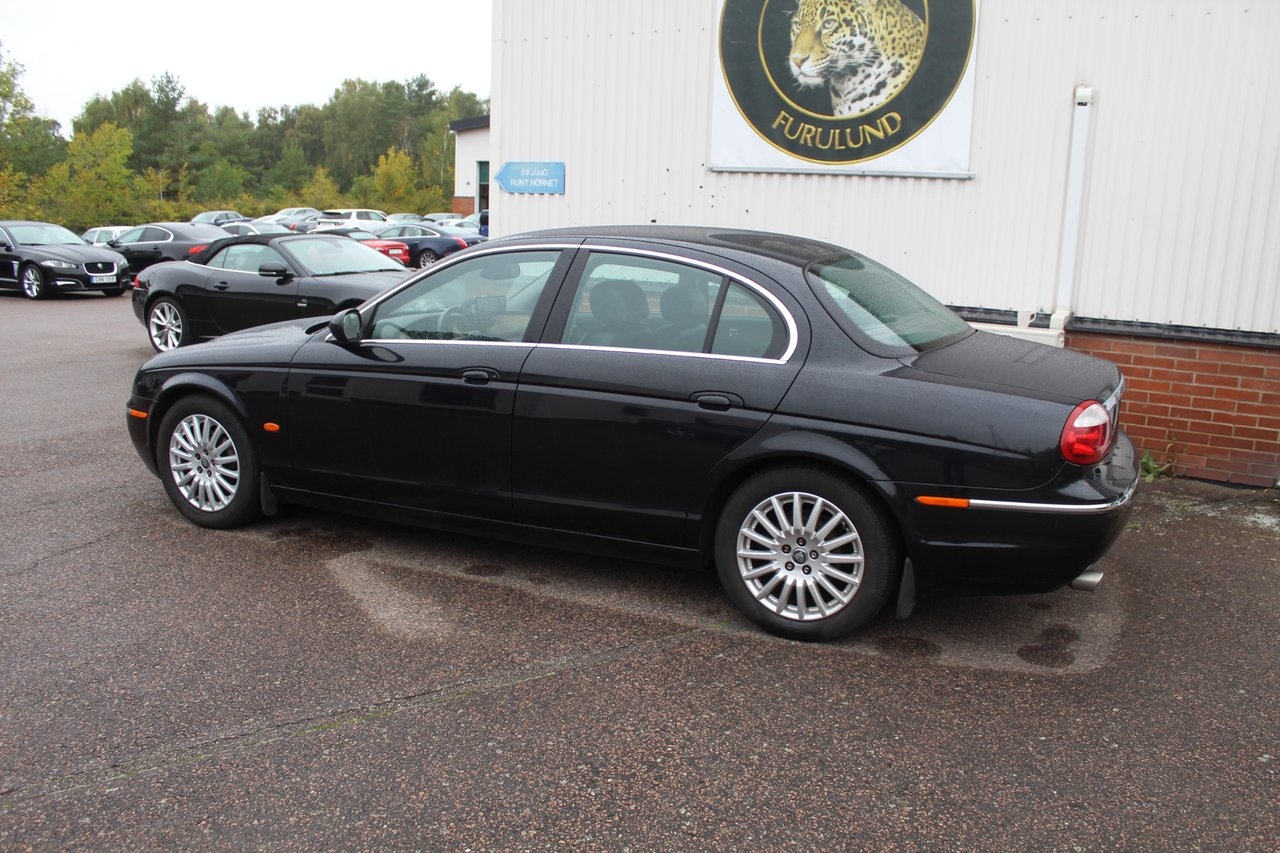 Jaguar S-Type