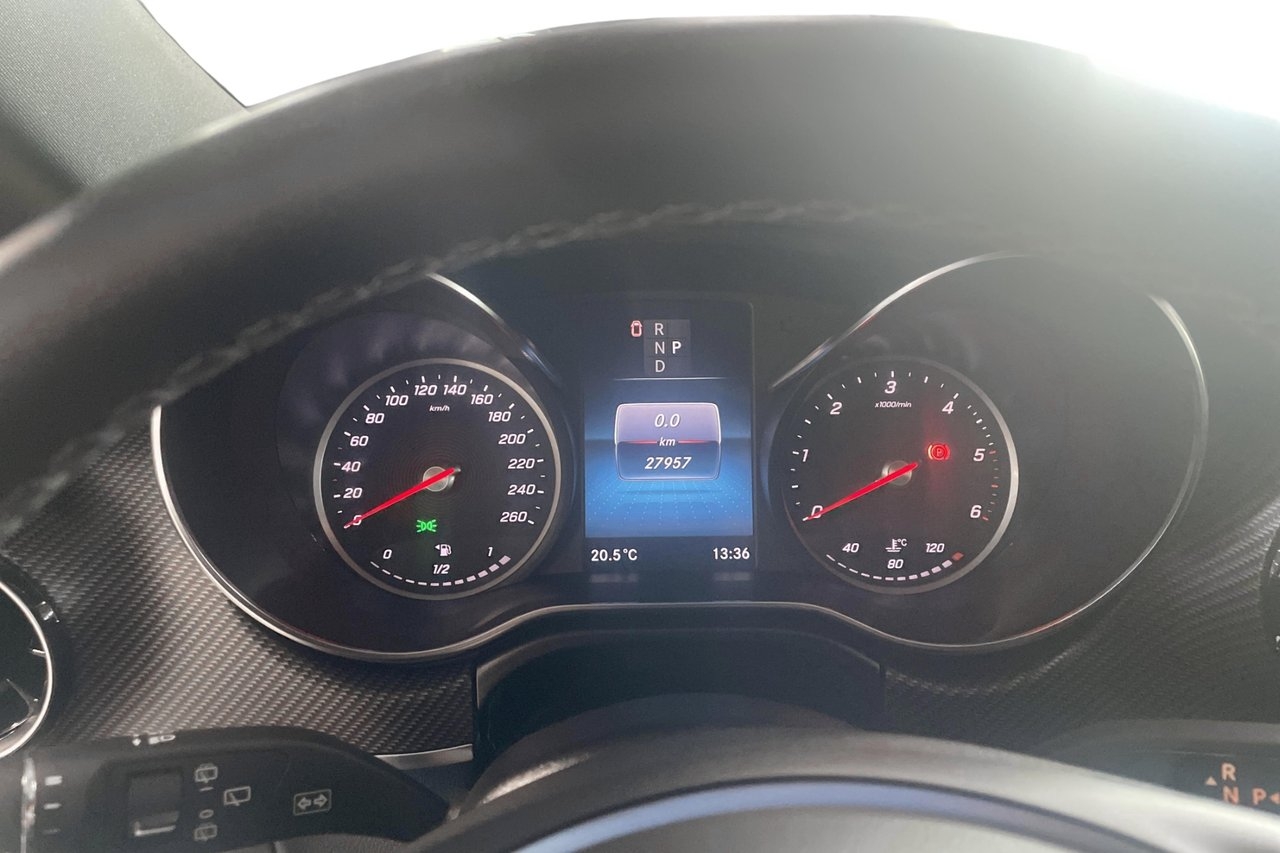 Mercedes-Benz V 2023, bild 7/10