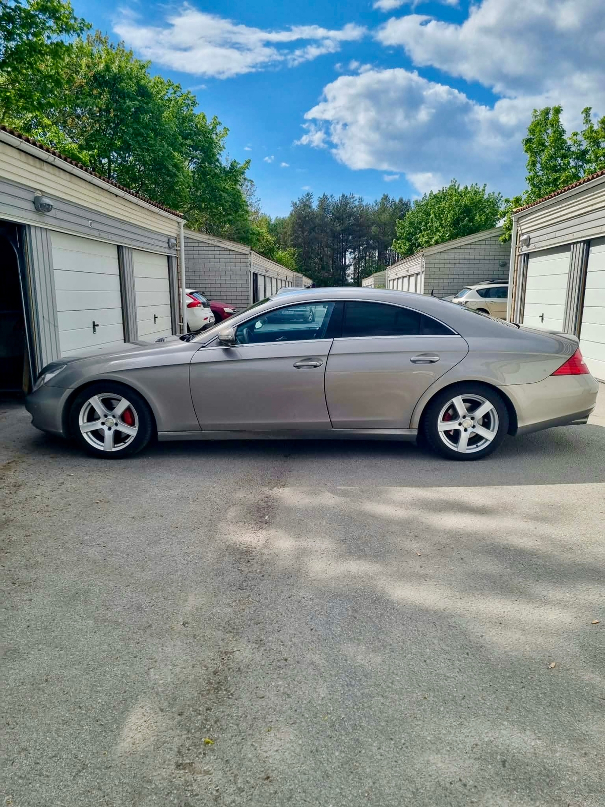 Mercedes-Benz CLS