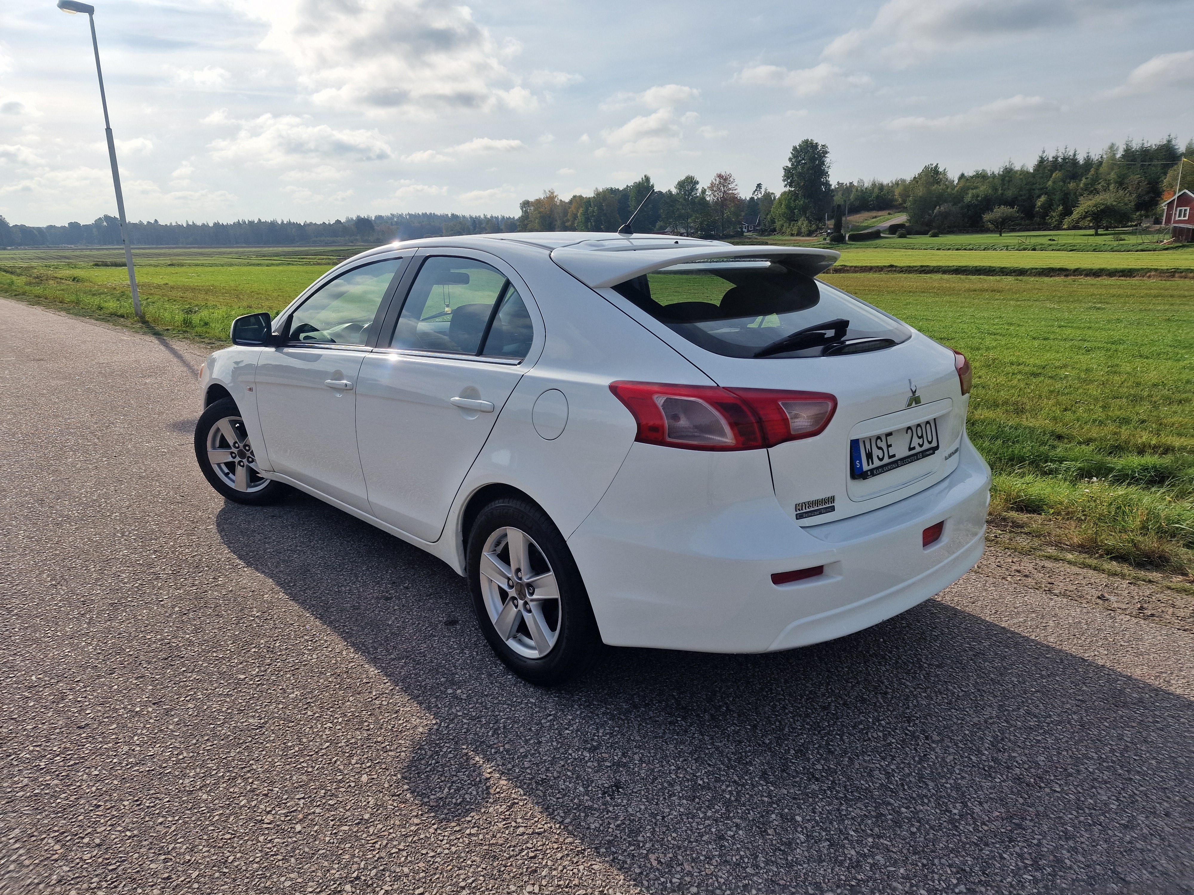 Mitsubishi Lancer 2010, bild 4/10