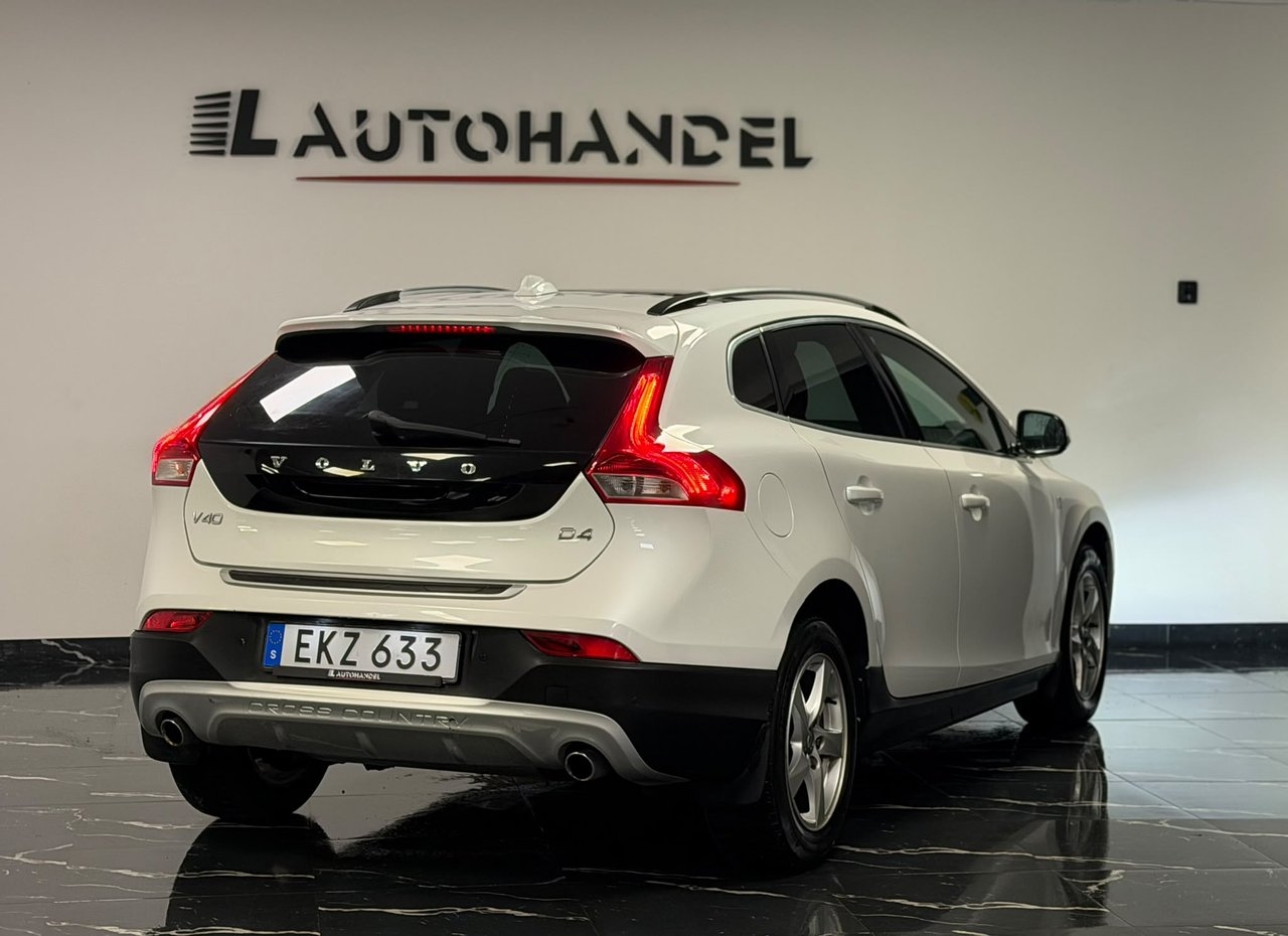 Volvo V40 Cross Country 2015, bild 6/10