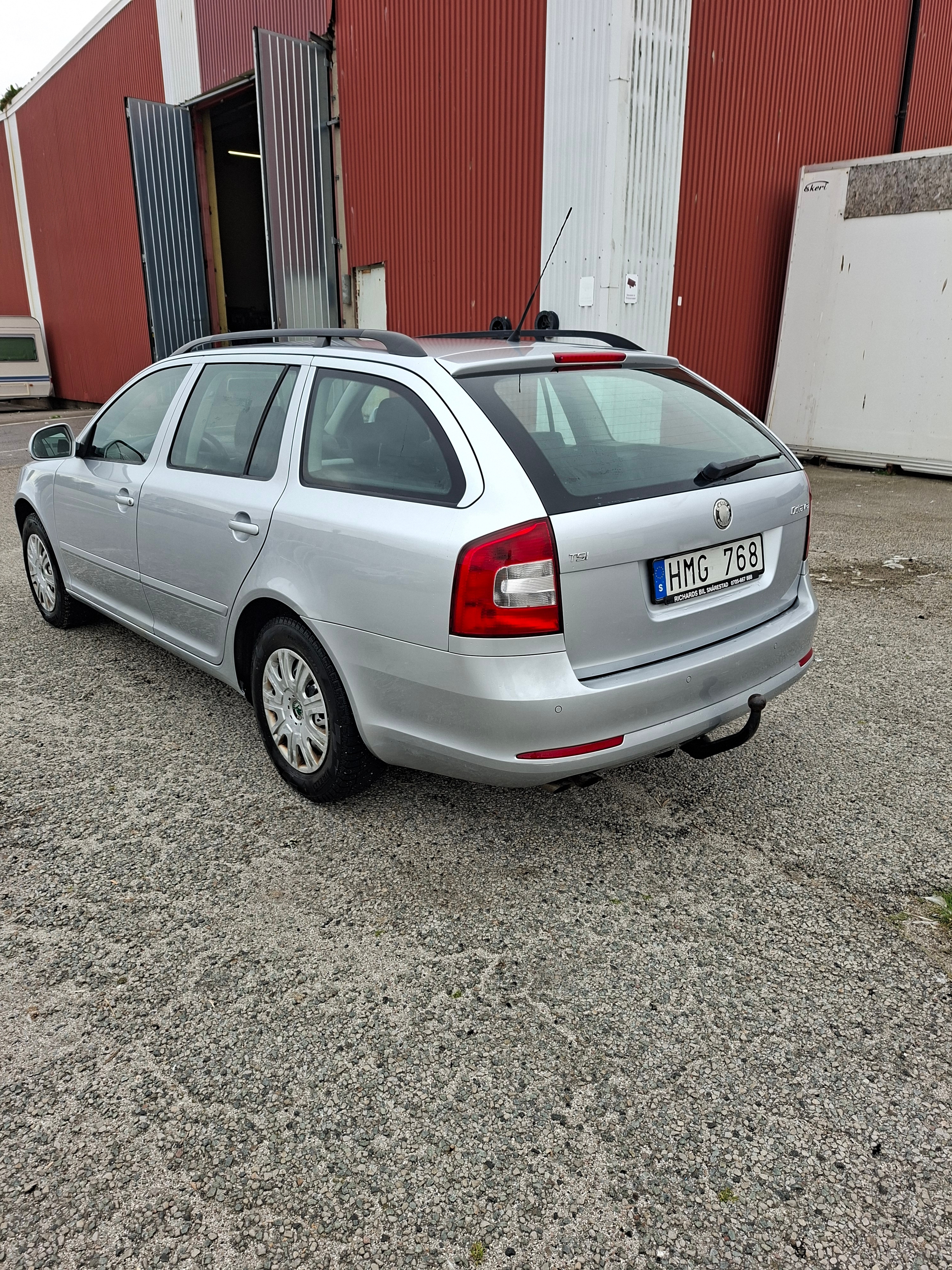 Skoda Octavia Kombi 1.4 TSI Manuell 2010, bild 3/8
