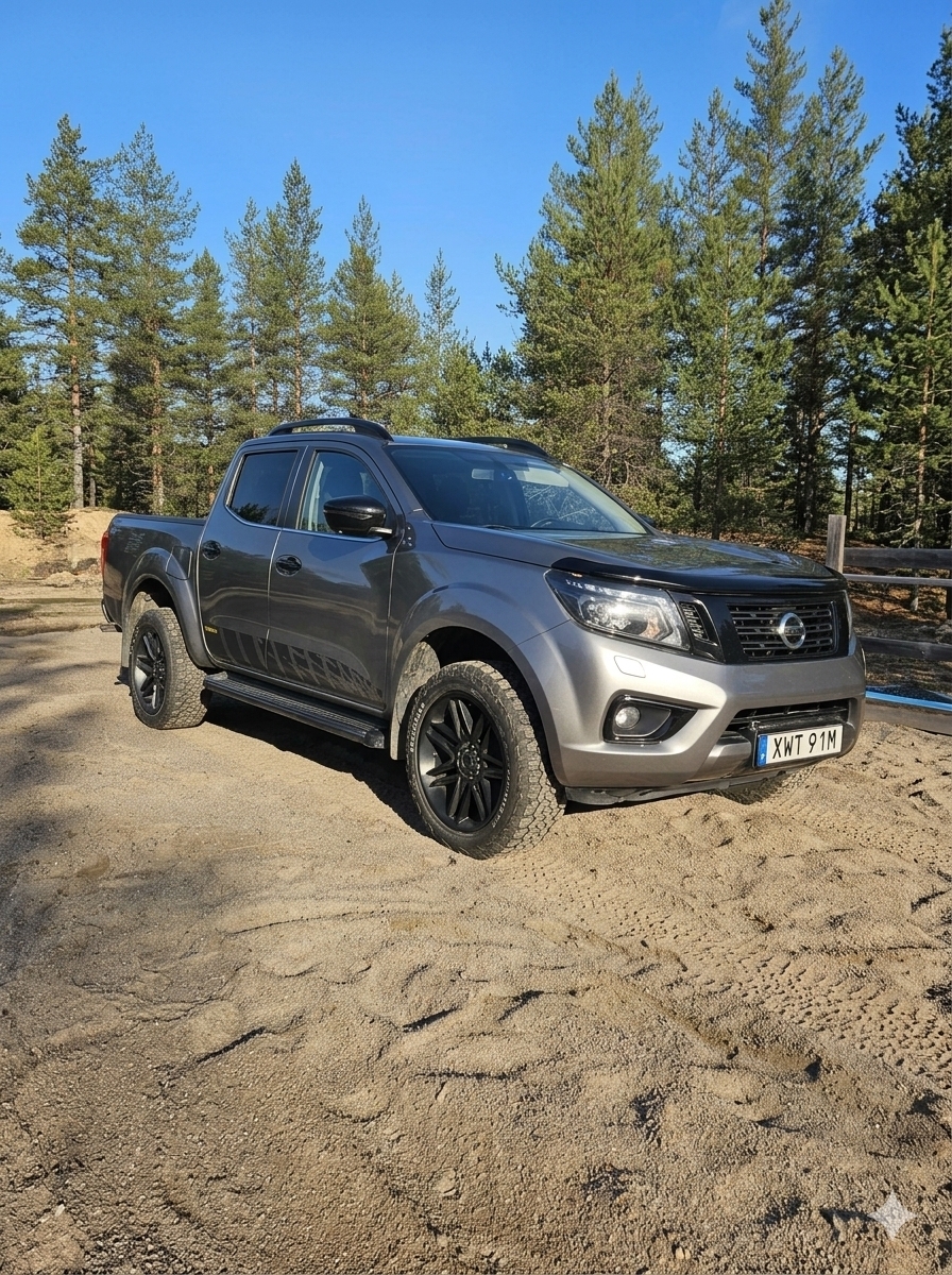 Nissan Navara 2020, bild 2/7