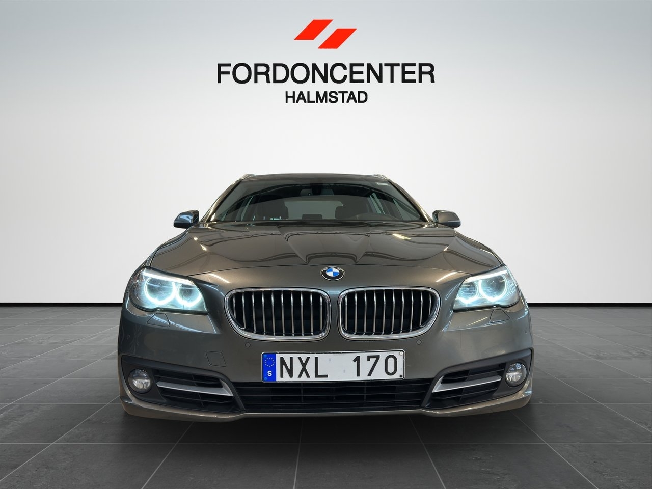 BMW 520 2014, photo 2/10