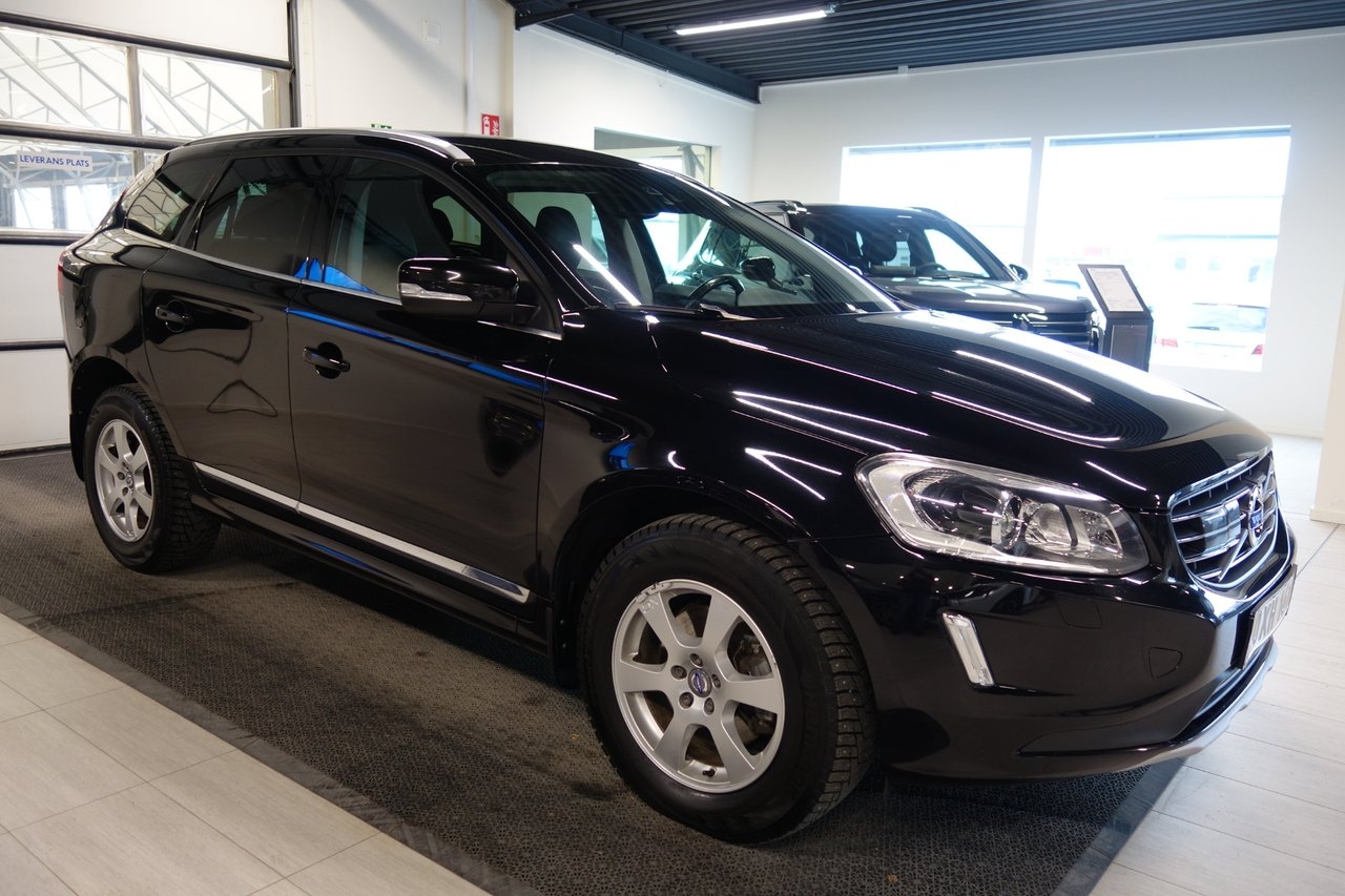 Volvo XC60 D4 AWD Classic Summum Automat 2017, bild 4/6
