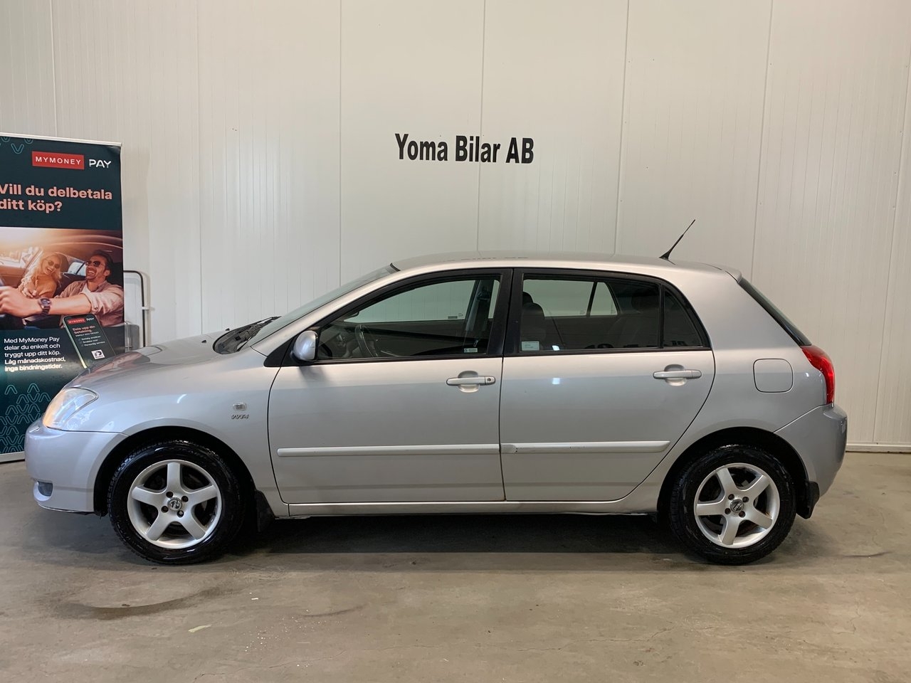 Toyota Corolla 2003, bild 2/10