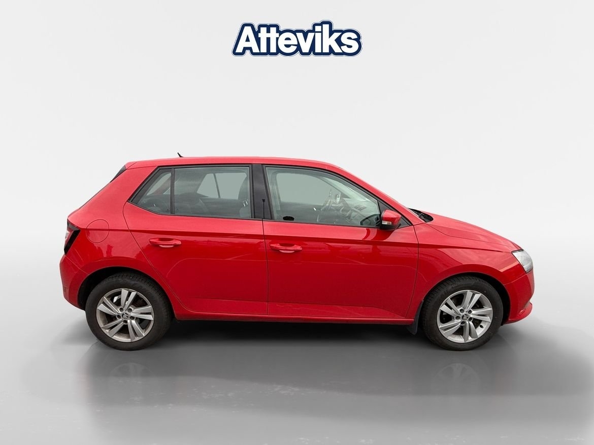 Skoda Fabia Style 1.0 TSI 95hk 2020, photo 2/10