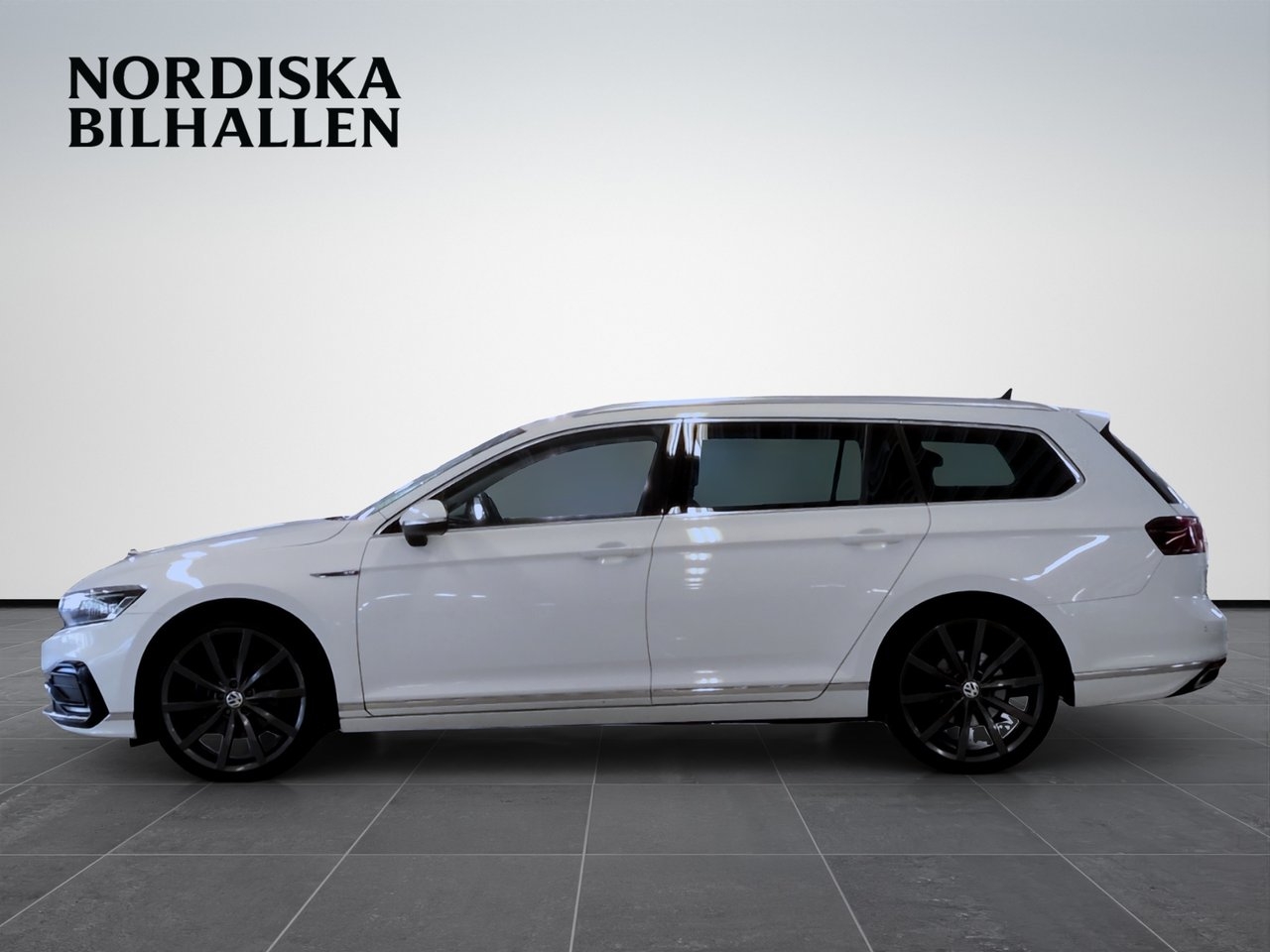 Volkswagen Passat 2020, bild 4/10