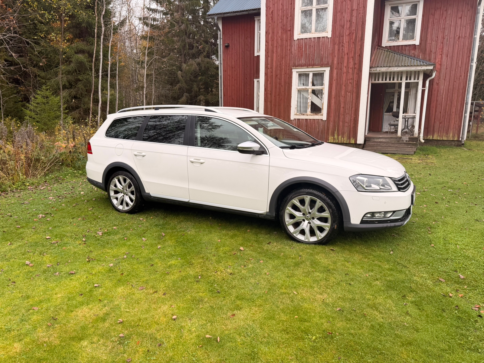 Volkswagen Passat 2015, kuva 2/10