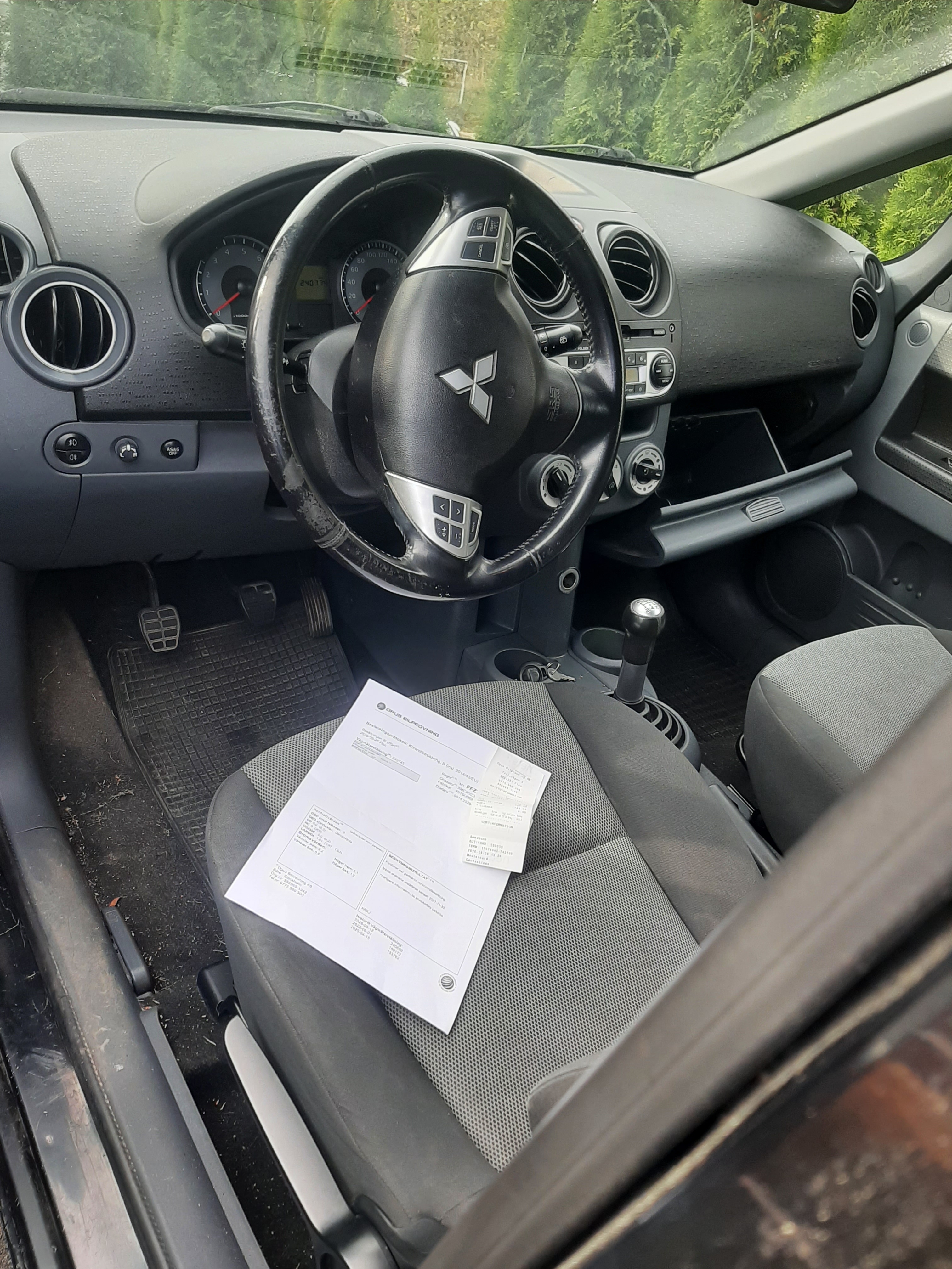 Mitsubishi Colt 2011, kuva 4/5