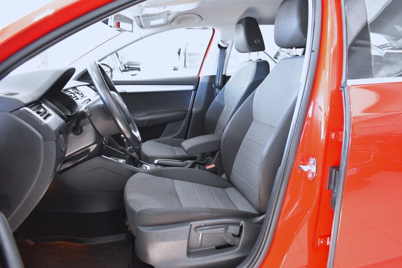 Skoda Octavia 2015, bild 7/10