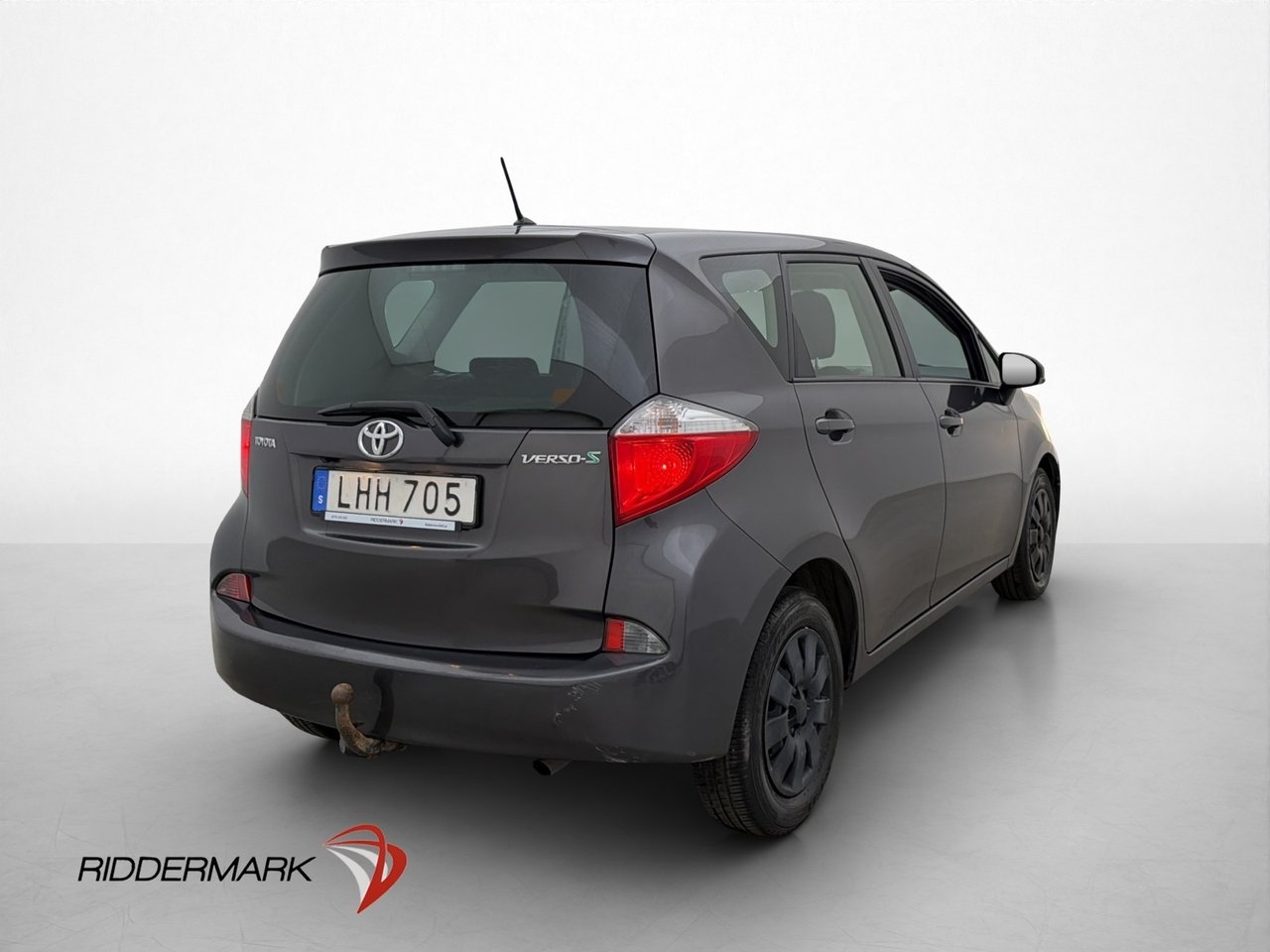 Toyota Verso-S 2014, photo 6/10