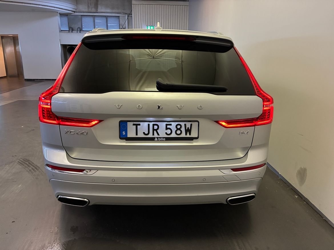 Volvo XC60 B4 Bensin Inscription 2021, photo 7/10